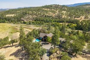 4001 S Fork Little Butte Creek Rd, Eagle Point, OR 97524 - Photo 4