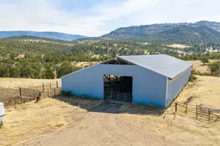 4001 S Fork Little Butte Creek Rd, Eagle Point, OR 97524 - Photo 10