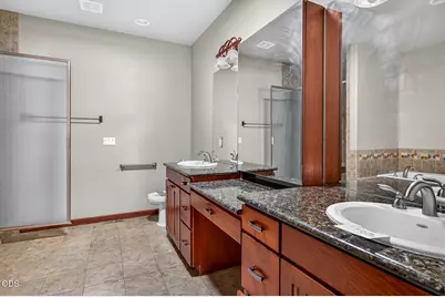 17084 Lady Caroline Drive, Sisters, OR 97759 - Photo 16