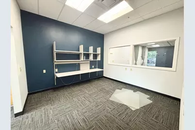 1251 E McAndrews Road #102, Medford, OR 97504 - Photo 24