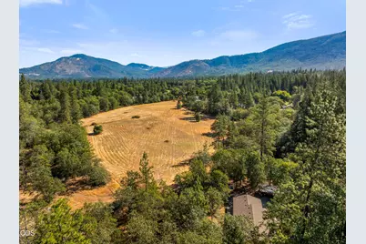 7606 Monument Drive, Grants Pass, OR 97526 - Photo 22