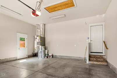 20651 NE Sierra Drive, Bend, OR 97701 - Photo 24