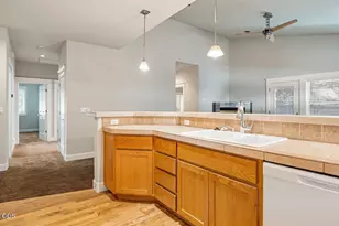 20651 NE Sierra Dr, Bend, OR 97701 - Photo 8