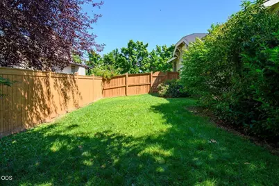 20651 NE Sierra Drive, Bend, OR 97701 - Photo 20