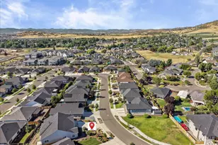 2837 Morning View Dr, Medford, OR 97504 - Photo 38
