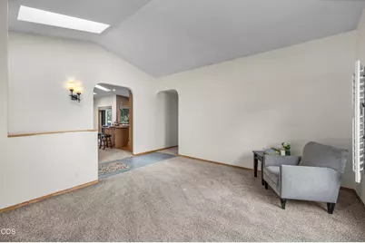 2124 NE Carrie Lane, Bend, OR 97701 - Photo 10