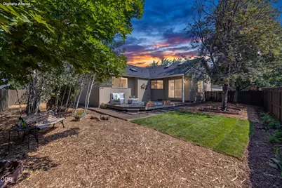 2124 NE Carrie Lane, Bend, OR 97701 - Photo 34