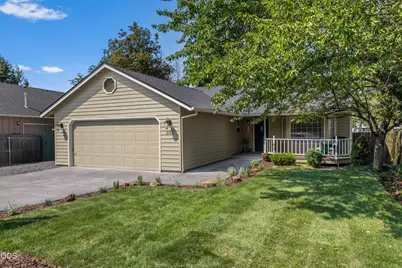 2124 NE Carrie Lane, Bend, OR 97701 - Photo 2