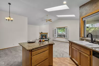 2124 NE Carrie Lane, Bend, OR 97701 - Photo 16