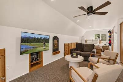 56743 Spring River Loop, Bend, OR 97707 - Photo 22
