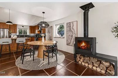 56743 Spring River Loop, Bend, OR 97707 - Photo 12