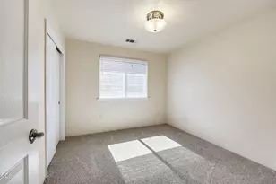 155 Glenwood Dr, Eagle Point, OR 97524 - Photo 18