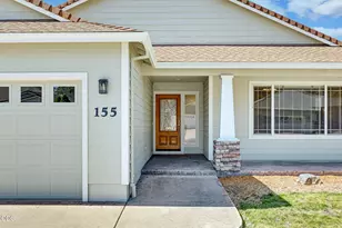 155 Glenwood Dr, Eagle Point, OR 97524 - Photo 4
