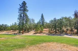 155 Glenwood Dr, Eagle Point, OR 97524 - Photo 36