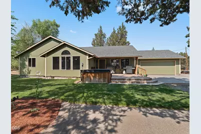 10898 NW Kingwood Drive, Redmond, OR 97756 - Photo 1