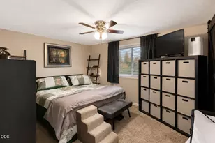 1031 Temple Dr, Central Point, OR 97502 - Photo 14