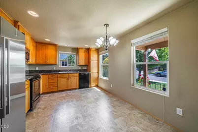 3437 Trent Avenue, White City, OR 97503 - Photo 14