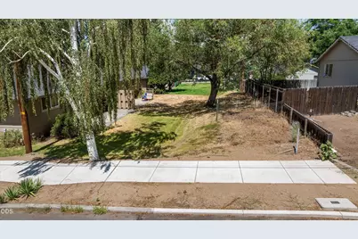620 NE Penn Avenue, Bend, OR 97701 - Photo 2