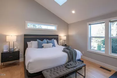 18025 Cascade Estates Drive, Bend, OR 97703 - Photo 20