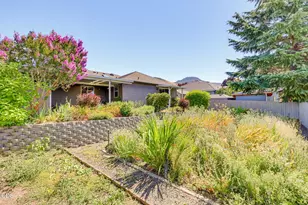 3462 Viewpoint Dr, Medford, OR 97504 - Photo 30