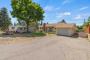 1140 McClellan Dr, Klamath Falls, OR 97603 - Photo 4