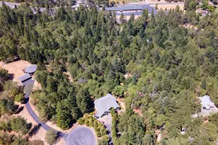 355 Madrone Ridge Dr, Grants Pass, OR 97527 - Photo 60
