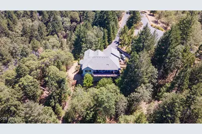 355 Madrone Ridge Drive, Grants Pass, OR 97527 - Photo 48