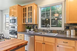 63319 O. B. Riley Rd, Bend, OR 97703 - Photo 8