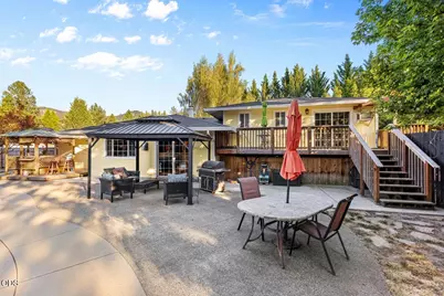 255 Queens Branch Road, Rogue River, OR 97537 - Photo 36