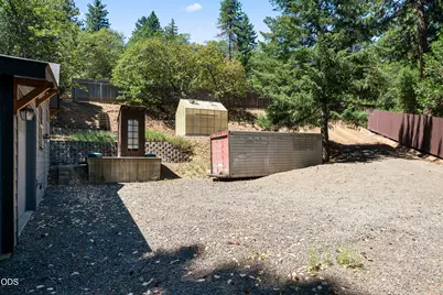 4712 Old Highway 99 S, Ashland, OR 97520 - Photo 8