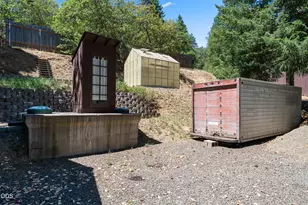 4712 Old Hwy 99 S, Ashland, OR 97520 - Photo 22