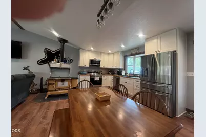 216 Avenue B, Seneca, OR 97873 - Photo 14