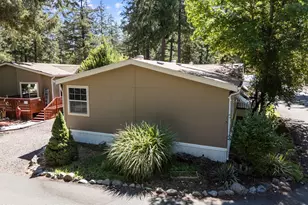 537 Thompson Creek Rd, Jacksonville, OR 97530 - Photo 30