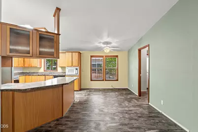 537 Thompson Creek Road #15, Jacksonville, OR 97530 - Photo 10