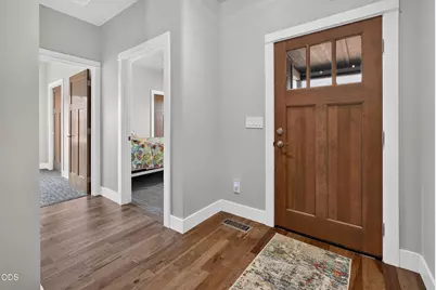3957 NW 39th Drive, Redmond, OR 97756 - Photo 10