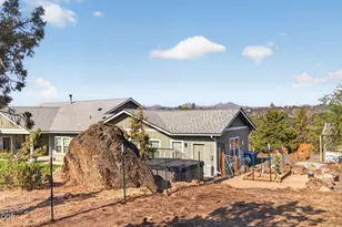 3957 NW 39th Dr, Redmond, OR 97756 - Photo 66