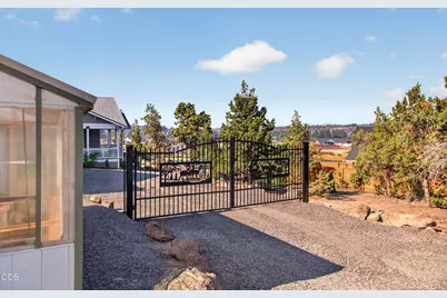 3957 NW 39th Drive, Redmond, OR 97756 - Photo 68