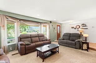 4050 Dark Hollow Rd, Medford, OR 97501 - Photo 10