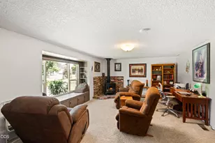 4050 Dark Hollow Rd, Medford, OR 97501 - Photo 16