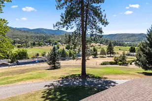 4050 Dark Hollow Rd, Medford, OR 97501 - Photo 8
