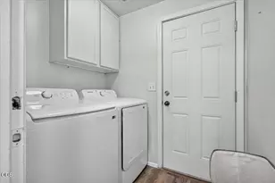 82 Maple St, Shady Cove, OR 97539 - Photo 22
