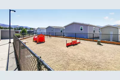 3555 S Pacific Highway #48, Medford, OR 97501 - Photo 34