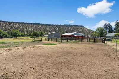 2185 SE Paulina Highway, Prineville, OR 97754 - Photo 30