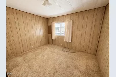 301 Freeman Road #UNIT 56, Central Point, OR 97502 - Photo 10