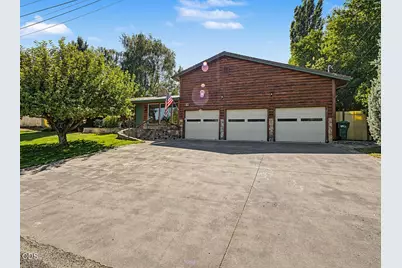 1118 Sequoia Street, Klamath Falls, OR 97601 - Photo 1