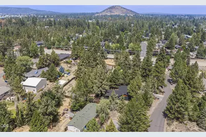 61579 Rockway Terrace, Bend, OR 97702 - Photo 32