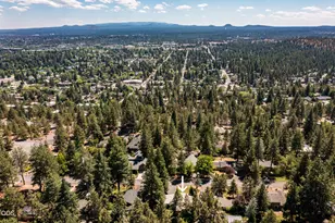 1278 NW Vicksburg Ave, Bend, OR 97703 - Photo 34