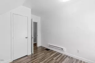811 SW 4th St, Grants Pass, OR 97526 - Photo 12