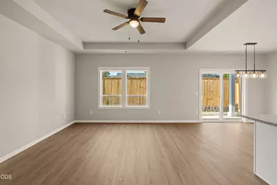 2223 Piazza Drive, Medford, OR 97501 - Photo 8
