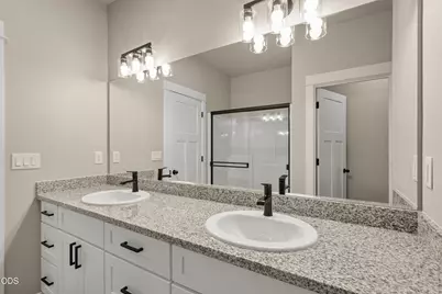 2223 Piazza Drive, Medford, OR 97501 - Photo 26